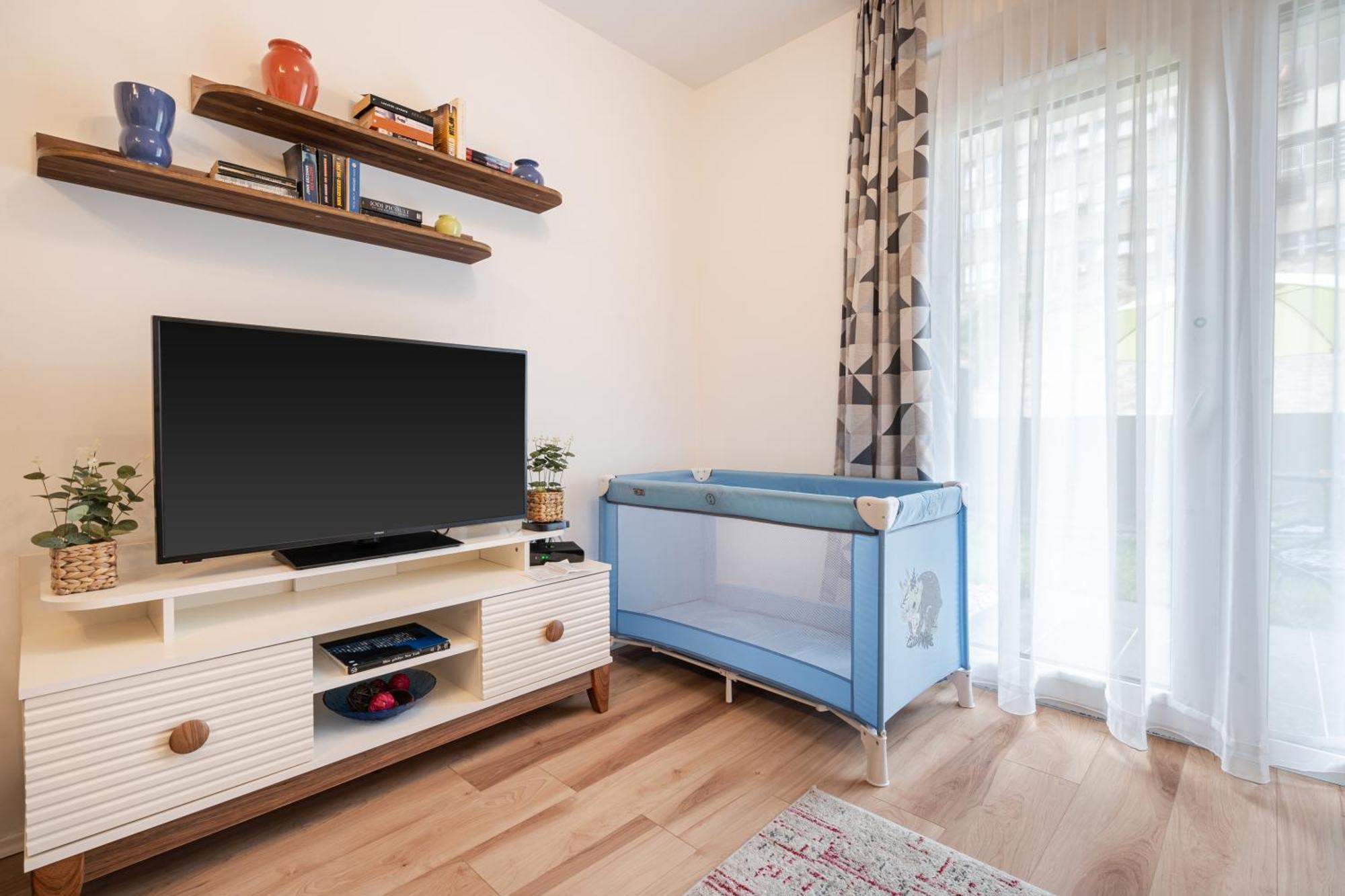 Peter Apartment With Terrace Budapest Exterior photo